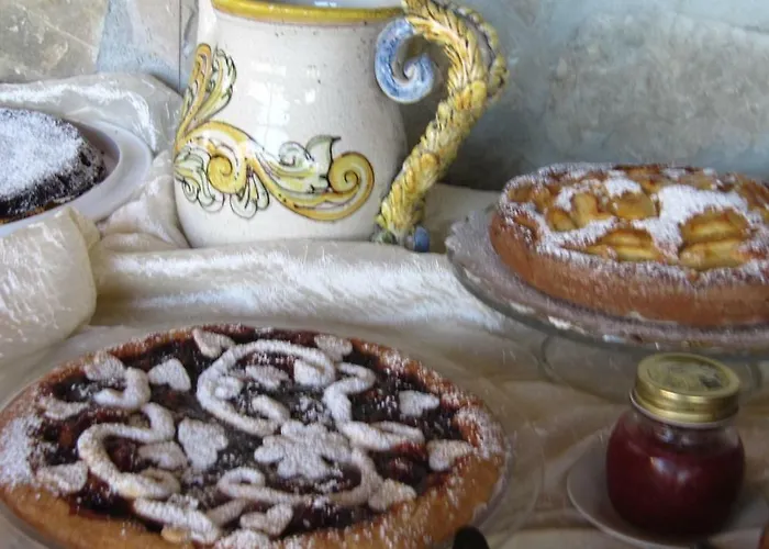 Macchia D'olmo לינה וארוחת בוקר 4*