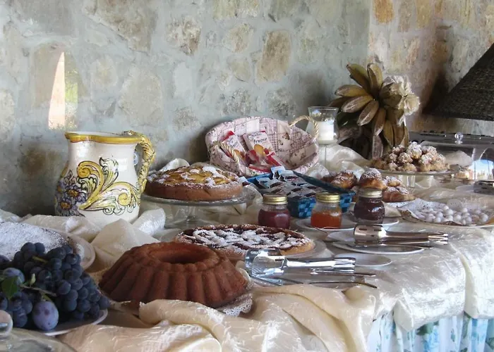 Bed & Breakfast Macchia D'olmo 4*